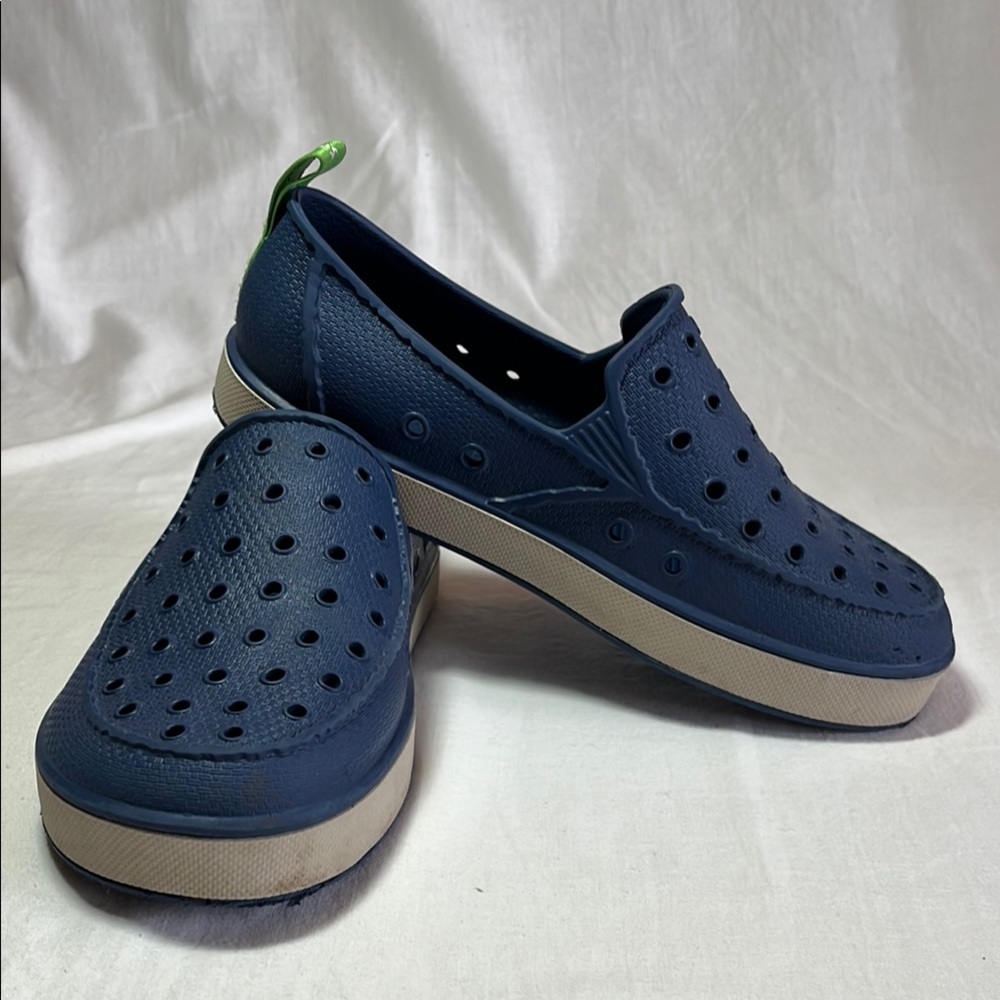 Sanuk Lil Walker water shoes size 3